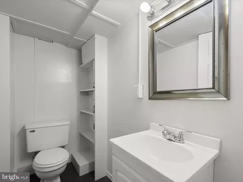 Bath - 4 W 12th St, Frederick, MD 21701 photo 3 of 3