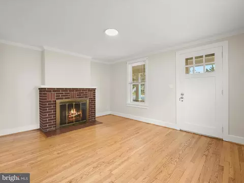 Living - 4 W 12th St, Frederick, MD 21701 photo 2 of 11