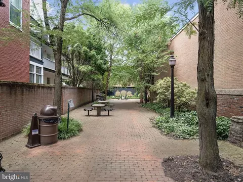 Exterior - 4 W 12th St, Frederick, MD 21701 photo 10 of 11