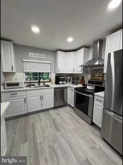 1821 Dulaney Ct, Frederick, MD 21702 photo 5