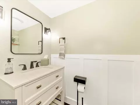 Bath - 2111 Independence St, Frederick, MD 21702 photo 1 of 6