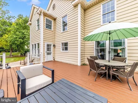 Exterior - 2111 Independence St, Frederick, MD 21702 photo 6 of 13