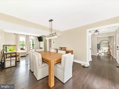 Dining - 2111 Independence St, Frederick, MD 21702 photo 3 of 4