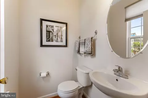 Bath - 127 Mountain Creek Cir, Frederick, MD 21702 photo 1 of 3
