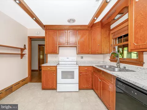 Kitchen - 9523 Liberty Rd, Frederick, MD 21701 photo 1 of 5