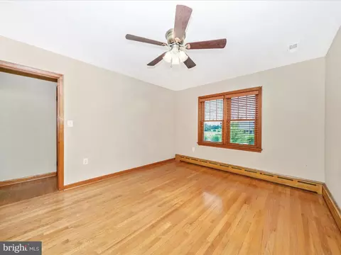 Bedroom - 9523 Liberty Rd, Frederick, MD 21701 photo 2 of 10