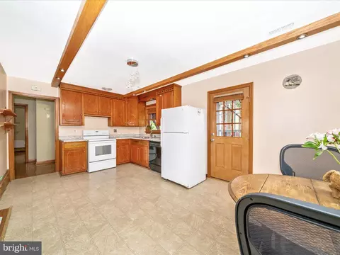 Kitchen - 9523 Liberty Rd, Frederick, MD 21701 photo 5 of 5