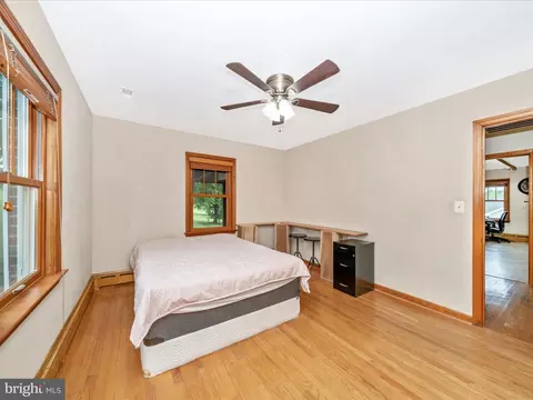 Bedroom - 9523 Liberty Rd, Frederick, MD 21701 photo 7 of 10