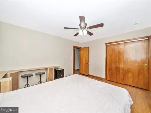 Bedroom - 9523 Liberty Rd, Frederick, MD 21701 photo 8 of 10