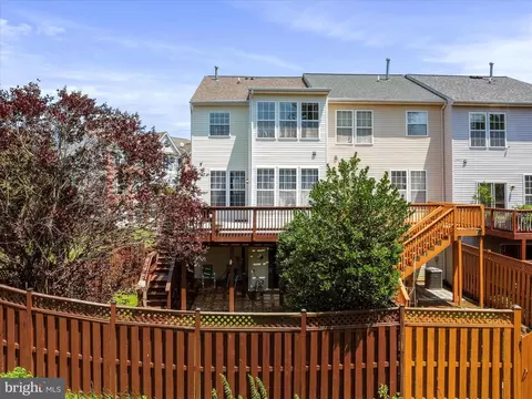 2441 Wynfield Ct, Frederick, MD 21702 photo 4
