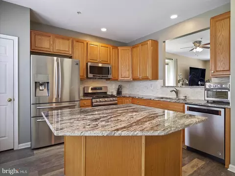 2441 Wynfield Ct, Frederick, MD 21702 photo 9