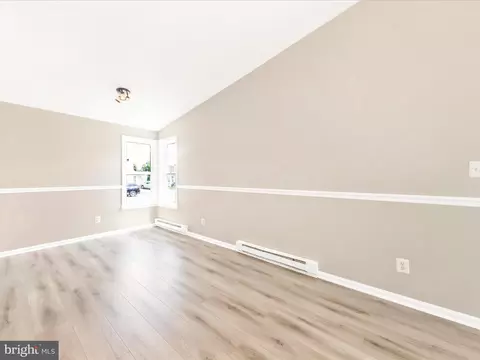 Living - 823 Chadwick Cir, Frederick, MD 21701 photo 7 of 9