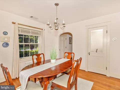 640 Wilson Pl, Frederick, MD 21702 photo 10