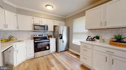 9255 Ridgefield Cir, Frederick, MD 21701 photo 8