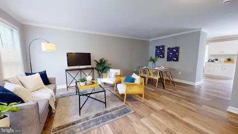 9255 Ridgefield Cir, Frederick, MD 21701 photo 2