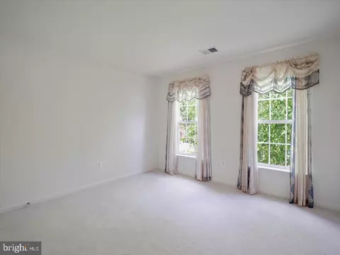 Bedroom - 1721 Dearbought Dr, Frederick, MD 21701 photo 1 of 8