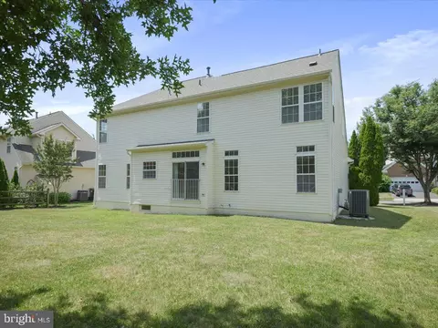 Exterior - 1721 Dearbought Dr, Frederick, MD 21701 photo 4 of 4