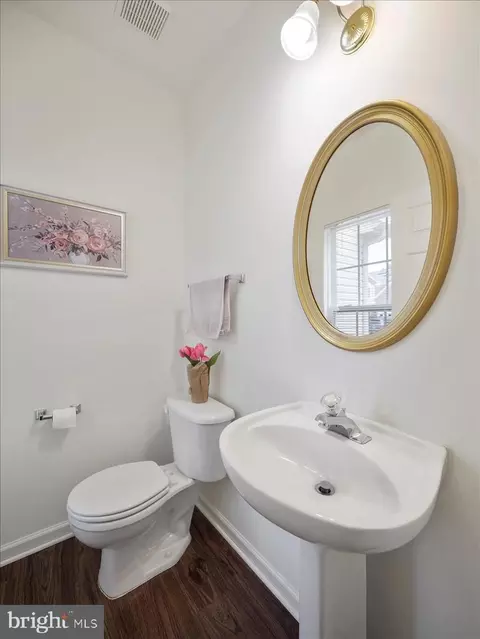Entry Way - 1721 Dearbought Dr, Frederick, MD 21701 photo 2 of 2