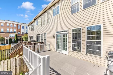 Exterior - 1706 Emory St, Frederick, MD 21701 photo 6 of 10