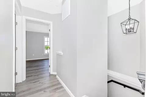 Entry Way - 1706 Emory St, Frederick, MD 21701 photo 4 of 4