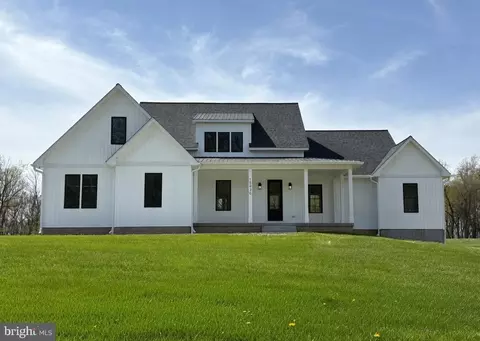 15030 New Windsor Rd, New Windsor, MD 21776