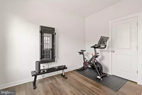 9002 Shady Pines Dr, Frederick, MD 21704 photo 4