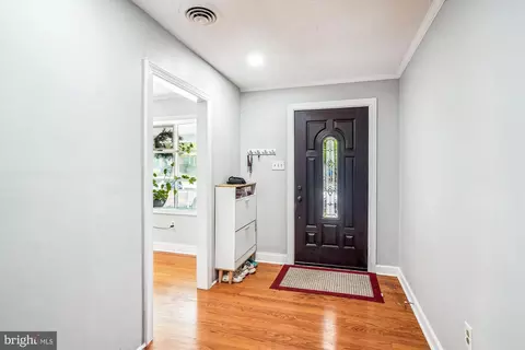 702 Midway Dr, Frederick, MD 21701 photo 16