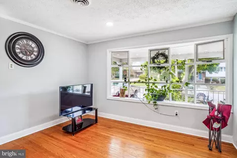 702 Midway Dr, Frederick, MD 21701 photo 34