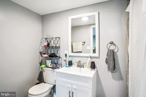 702 Midway Dr, Frederick, MD 21701 photo 48