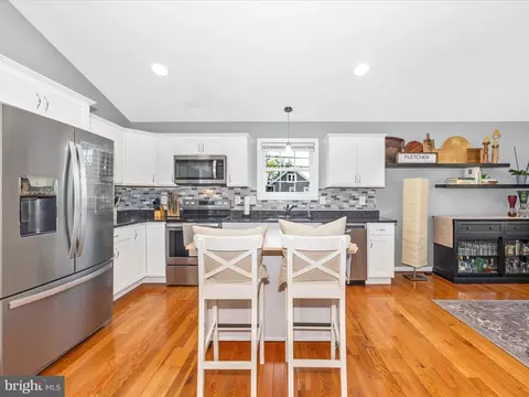 8 3rd Ave, Brunswick, MD 21716 photo 13