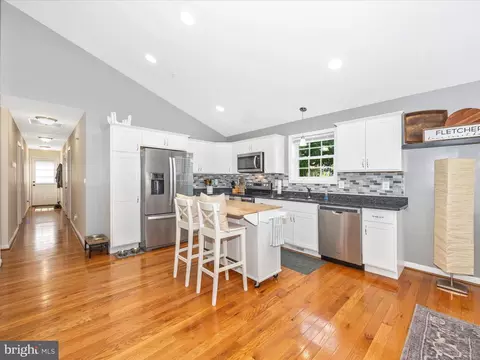 8 3rd Ave, Brunswick, MD 21716 photo 12