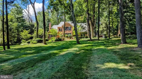 11540 Meeting House Rd, Myersville, MD 21773