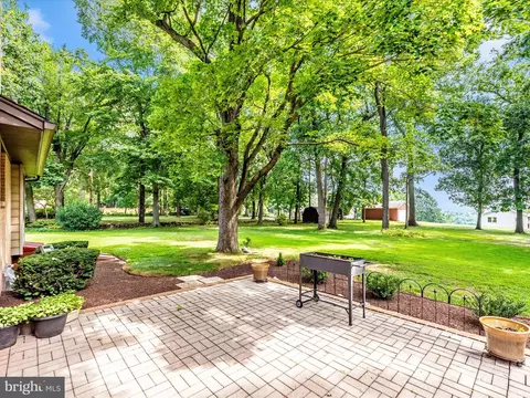 Exterior - 5018 Camelback Ln, Frederick, MD 21703 photo 3 of 9