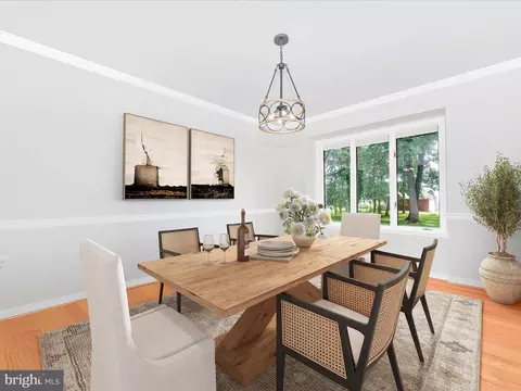 Dining - 5018 Camelback Ln, Frederick, MD 21703 photo 2 of 2