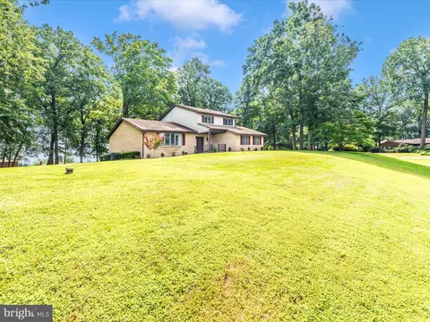 Exterior - 5018 Camelback Ln, Frederick, MD 21703 photo 9 of 9
