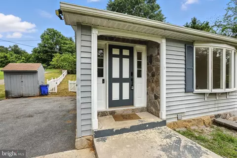 Exterior - 6220 Fulmer Rd, Frederick, MD 21703 photo 3 of 8