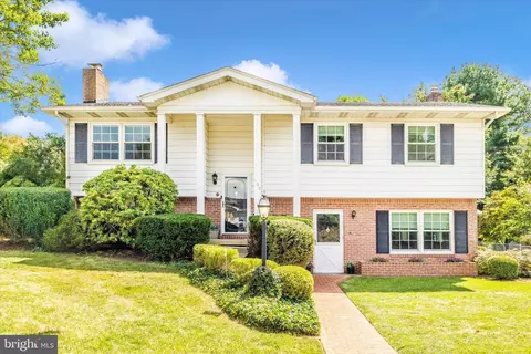 102 Larch Ln, Middletown, MD 21769