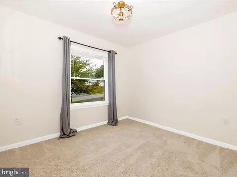 9204 Oak Tree Cir, Frederick, MD 21701 photo 35
