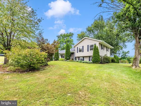 9204 Oak Tree Cir, Frederick, MD 21701 photo 49