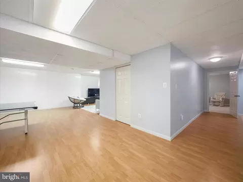 Entry Way - 3 N Pointe Ter, Middletown, MD 21769 photo 3 of 3