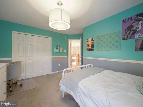 Bedroom - 3 N Pointe Ter, Middletown, MD 21769 photo 7 of 10