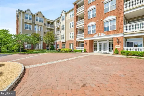Exterior - 2250 Bear Den Rd #313, Frederick, MD 21701 photo 5 of 10