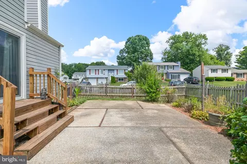 1828 Lawnview Dr, Frederick, MD 21702 photo 8