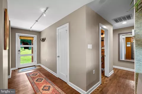 Entry Way - 4514 Cherry Ln, Jefferson, MD 21755 photo 1 of 2