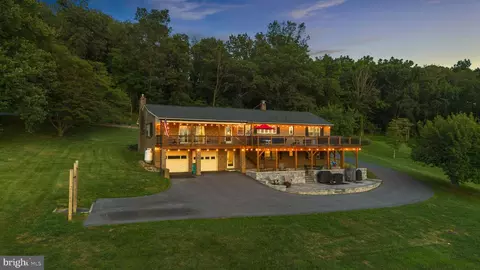Exterior - 4514 Cherry Ln, Jefferson, MD 21755 photo 2 of 25