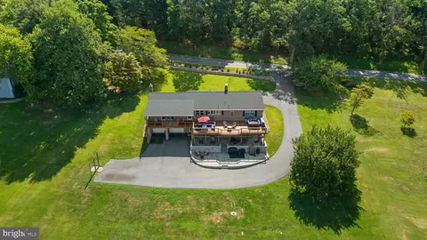 View/Area - 4514 Cherry Ln, Jefferson, MD 21755 photo 10 of 12