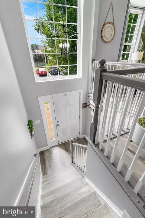 141 Fieldstone Ct, Frederick, MD 21702 photo 3