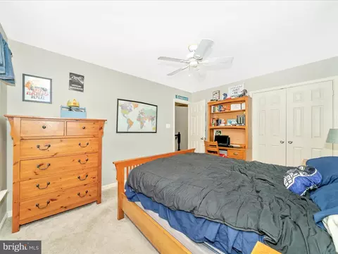 Bedroom - 2529 Waterside Dr, Frederick, MD 21701 photo 5 of 10