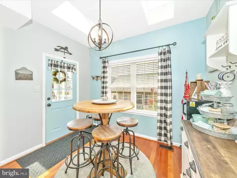 Entry Way - 2529 Waterside Dr, Frederick, MD 21701 photo 2 of 2