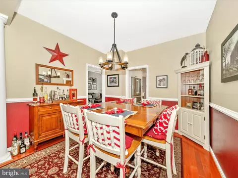 Dining - 2529 Waterside Dr, Frederick, MD 21701 photo 2 of 3